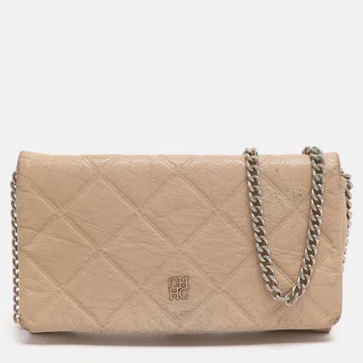 Ch Carolina Herrera Beige Quilted Leather Chain Clutch In Sand