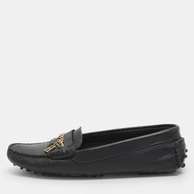 Pre-owned Ch Carolina Herrera Ch Logo Size 38 Navy Blue Leather Loafers