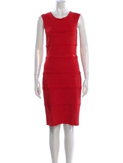 Pre-owned Ch Carolina Herrera Crew Neck Knee-length Dress In Red