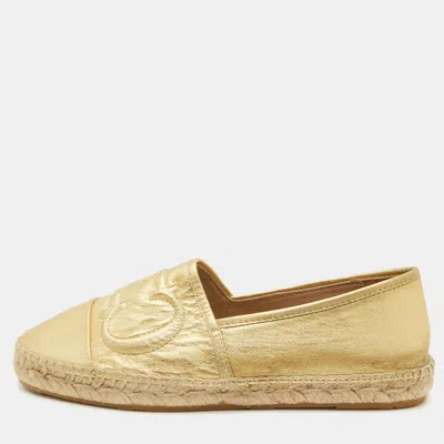 Ch Carolina Herrera In Gold