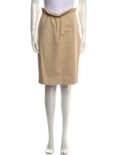 Pre-owned Ch Carolina Herrera Knee-length Skirt In Neutral