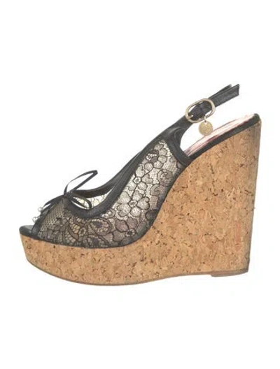 Pre-owned Ch Carolina Herrera Lace Lace Pattern Slingback Pumps In Black