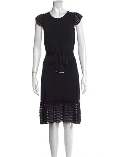 Pre-owned Ch Carolina Herrera Lace Pattern Knee-length Dress In Black