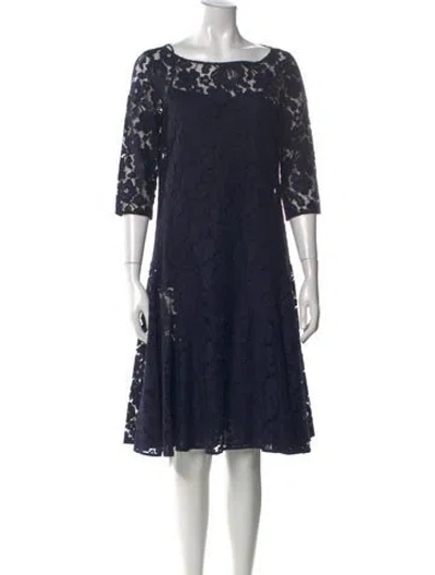 Pre-owned Ch Carolina Herrera Lace Pattern Knee-length Dress In Blue