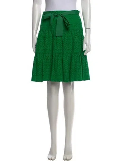 Pre-owned Ch Carolina Herrera Lace Pattern Mini Skirt In Green