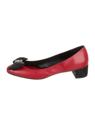 Pre-owned Ch Carolina Herrera Leather Glitter Accents Pumps In Multi