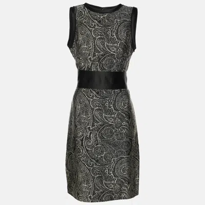 Pre-owned Ch Carolina Herrera Monochrome Jacquard Fabric Midi Sleeveless Dress M In Black