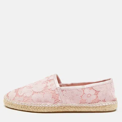 Ch Carolina Herrera Pink Lace And Satin Pearls Embellished Espadrille Flats