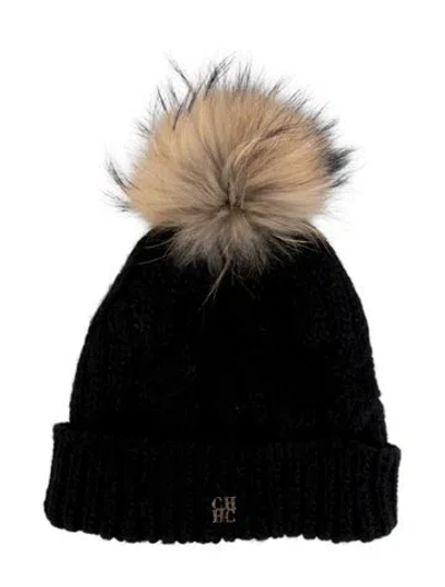 Pre-owned Ch Carolina Herrera Pom-pom Accent Knit Beanie In Black