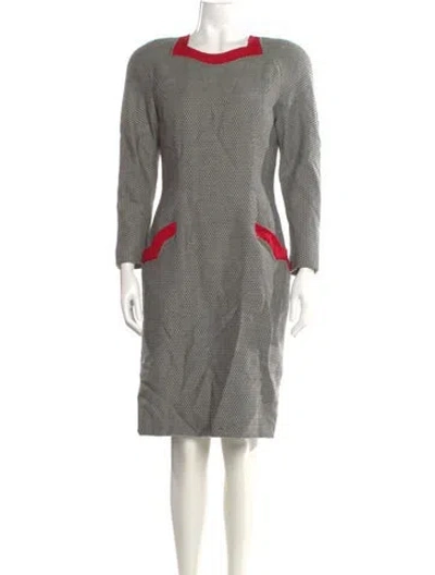 Pre-owned Ch Carolina Herrera Printed Knee-length Dress In Gray