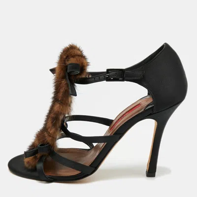 Pre-owned Ch Carolina Herrera Size 38 Black Mink Fur And Satin Ankle Strap Sandals