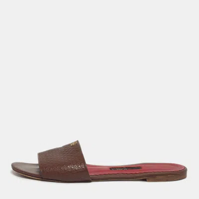 Pre-owned Ch Carolina Herrera Size 38 Brown Leather Flat Slides