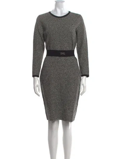 Pre-owned Ch Carolina Herrera Tweed Pattern Knee-length Dress In Black