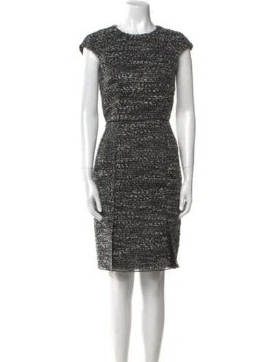 Pre-owned Ch Carolina Herrera Tweed Pattern Knee-length Dress In Gray