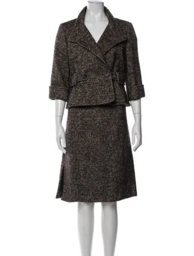 Pre-owned Ch Carolina Herrera Virgin Wool Tweed Pattern Skirt Set In Brown