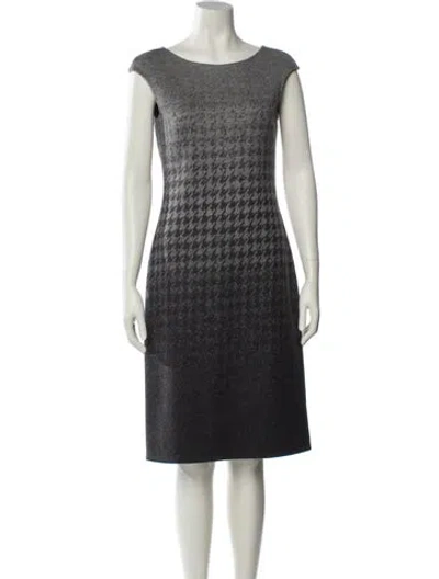 Pre-owned Ch Carolina Herrera Wool Knee-length Dress In Gray
