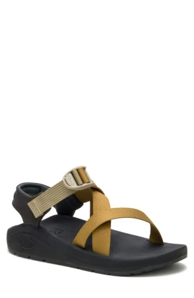 Chaco Cushz Sandal In Black