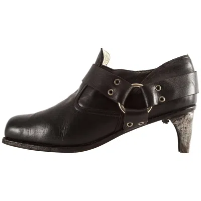 Pre-owned Chalayan Hussein  Autumn-winter 2002 Black Leather Bondage Shoes With Metal Heel