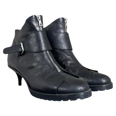 Pre-owned Chalayan Hussein  F/w 2002 Zipped Heeled Ankle Boots In Black