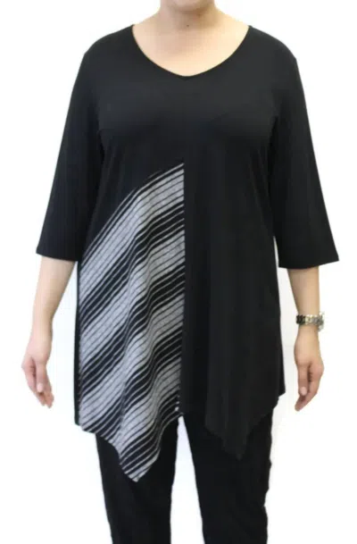 Chalet Et Ceci Brea Bamboo V-neck Top In Black