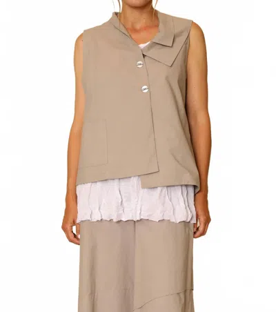 Chalet Et Ceci Esme Vest In Latte In Brown