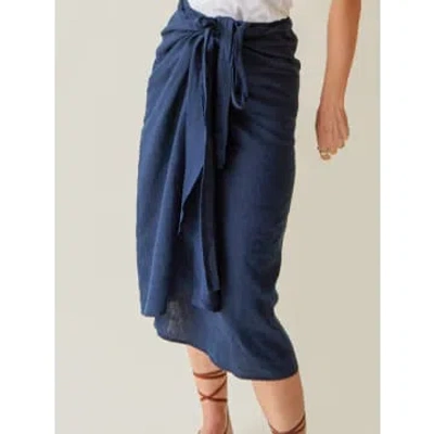 Chalk Sadie Skirt Navy Linen In Blue