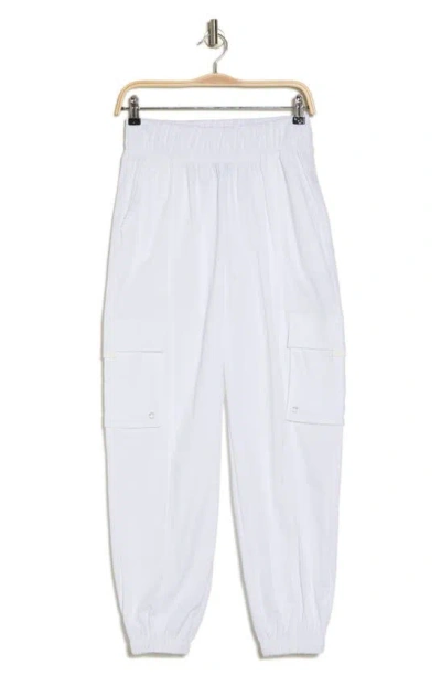 Champion Cargo Joggers In White