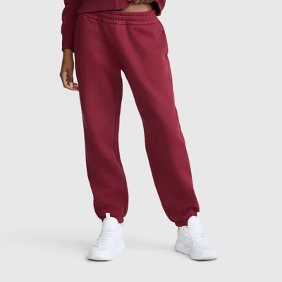 Champion Powerblend Oversized Sweatpants, C Logo In Cabernet