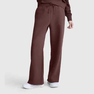 Champion Wide Leg Fleece Sweatpants, C Logo In Bitter Chocolate