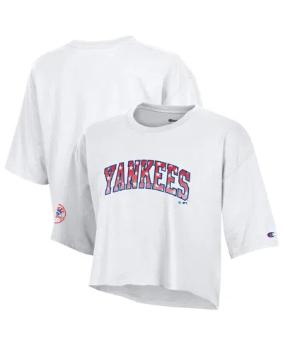 Champion Women's New York Yankees Boyfriend-cropped T-shirt In White