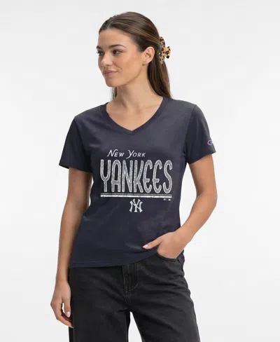 Champion Women's New York Yankees Core V-neck Classic Fit T-shirt In Navy