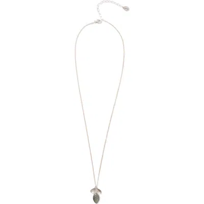 Chan Luu Petal Pendant Necklace In Gray