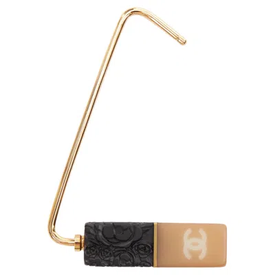 Pre-owned Chanel 07a Camellia Lipstick Cc Logo Nude Black G Resin Purse Hook In Brown