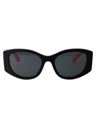 Pre-owned Chanel 0ch5524 Sunglasses In C535s4 Black