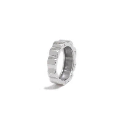 Pre-owned Chanel (18k) Band Ring () In White