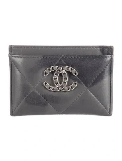 Pre-owned Chanel 19 Card Holder Interlocking Cc Logo Card Holder In Grey
