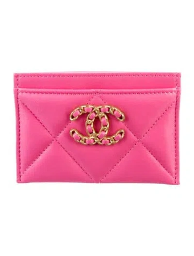 Pre-owned Chanel 19 Card Holder Interlocking Cc Logo Card Holder W/ Tags In Pink