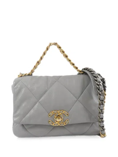 Pre-owned Chanel 19 Chain Shoulder Bag In Gray