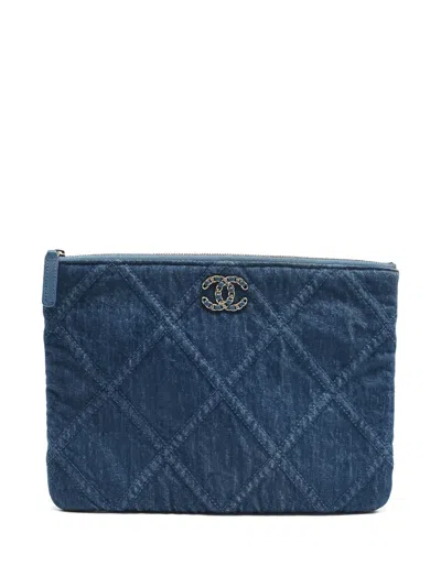 Pre-owned Chanel 19 Diamond-quilted Clutch Bag In Blue