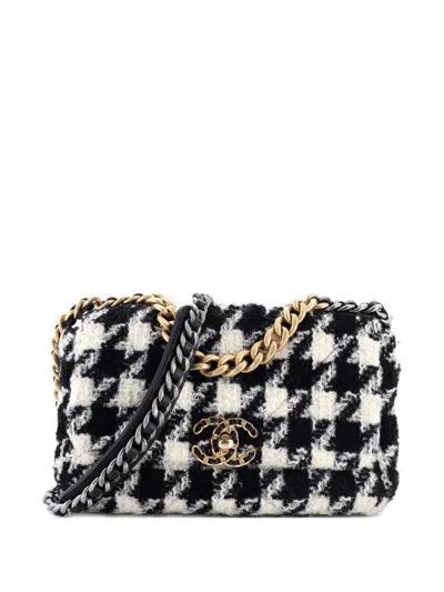 Pre-owned Chanel 19 Flap Bag Quilted Houndstooth Tweed And Ribbon Medium Shoulder Bag In Black