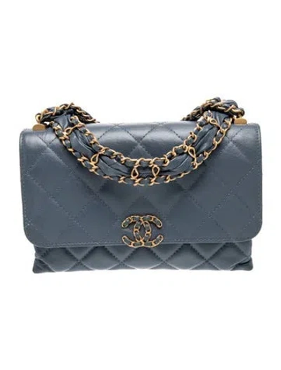 Pre-owned Chanel 19 Flap Wallet On Chain In Blue