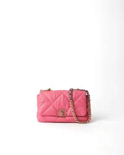 Pre-owned Chanel 19 Medium Bag