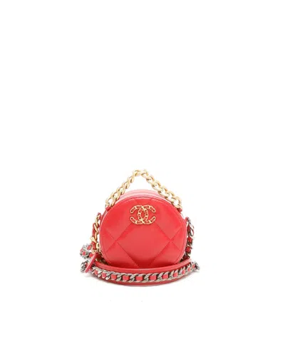 Pre-owned Chanel 19 Round Clutch Bag In Red