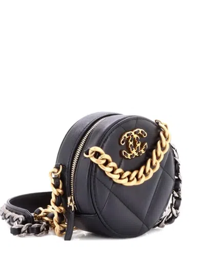 Pre-owned Chanel 19 Round With Chain Quilted Leather Clutch Bag In Black