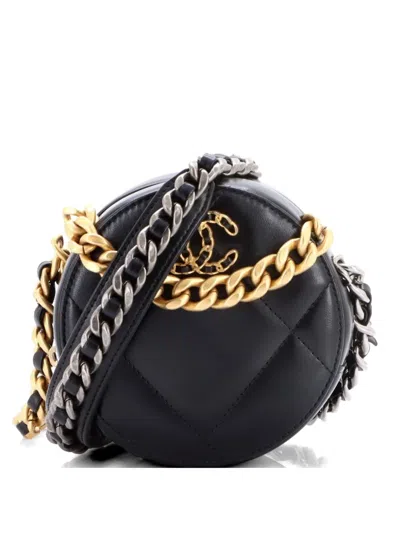 Pre-owned Chanel 19 Round With Chain Quilted Leather Clutch Bag In Black