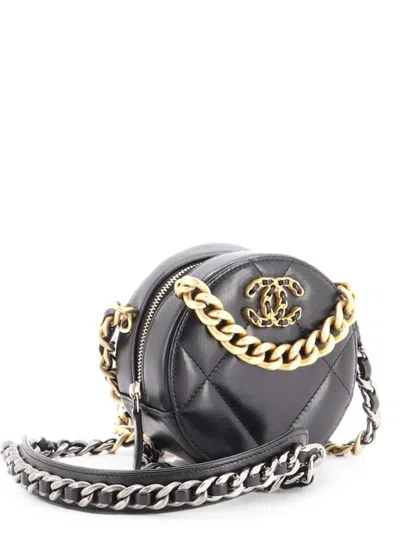 Pre-owned Chanel 19 Round With Chain Quilted Leather Clutch Bag In Black