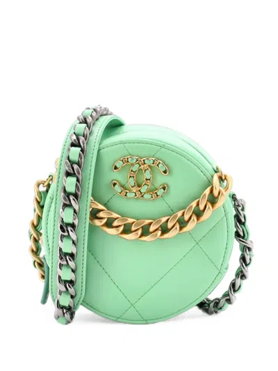 Pre-owned Chanel 19 Round With Chain Quilted Leather Clutch Bag In Green