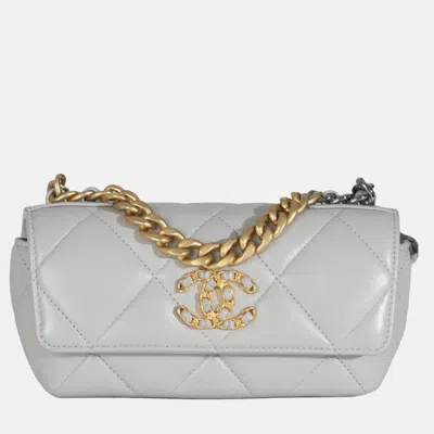 Pre-owned Chanel 19 Sunglasses Case With Chain In Gray