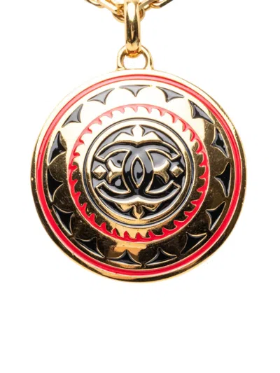 Pre-owned Chanel 1950-1970 Cc Gold Plated Enamel Sun Medallion Pendant Necklace Costume Necklace