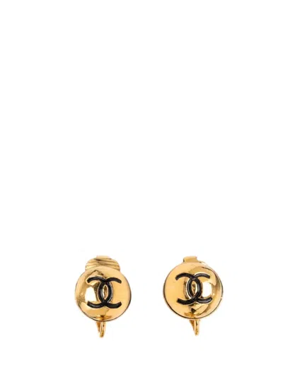 Pre-owned Chanel 1950-1970 Cc Gold Plated Round Clip On Earrings Costume Earrings